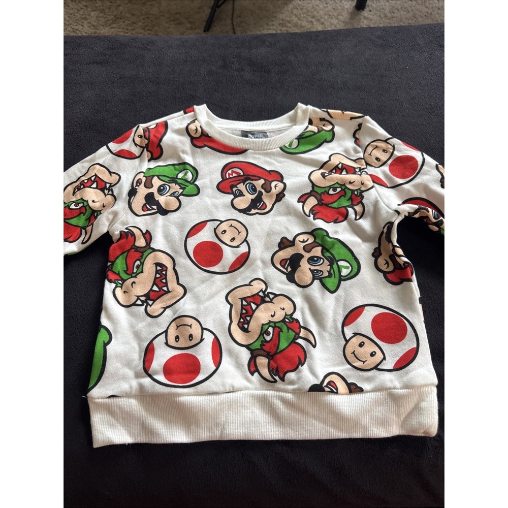Super Mario Sweatshirt 4T NWT